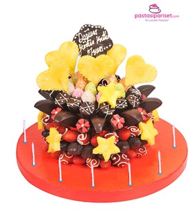 birthday, pasta, çikolatalı meyveli, farklı hediyeler, tatlı