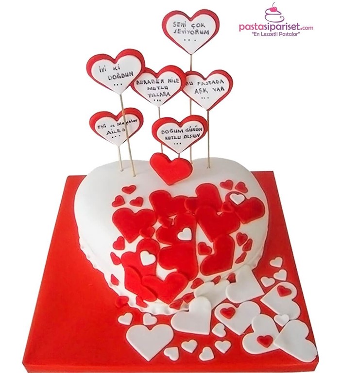 sevgili pastası, romantik hediyeler, sevgiliye özel gün 