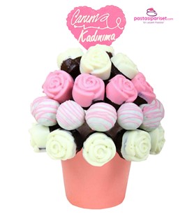 kek sepeti, pembe renkli sepet, sevgili sepeti, çiçek sepeti