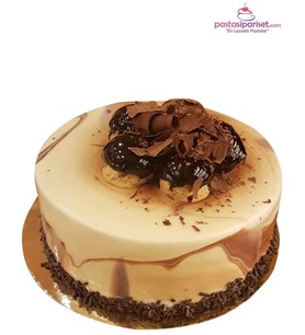 muz profiterollu pasta,muzlu pasta siparişi,online pasta