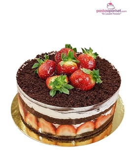 çilekli moiz pasta, butik çilekli pasta